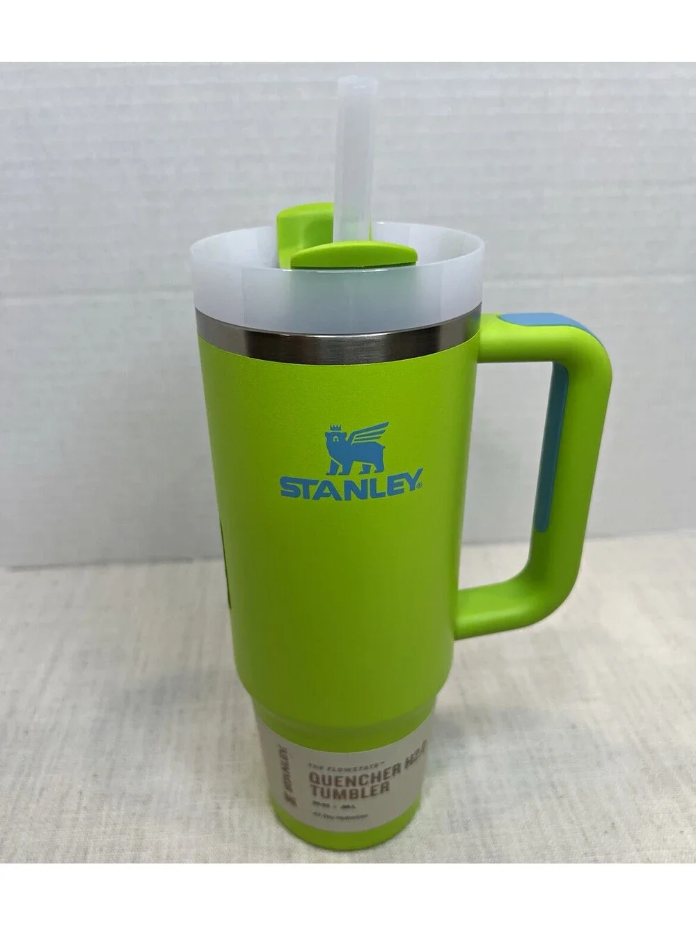 Stanley Quencher H2.0 FlowState Tumbler w/ Handle Lid | 30 oz Bright Green